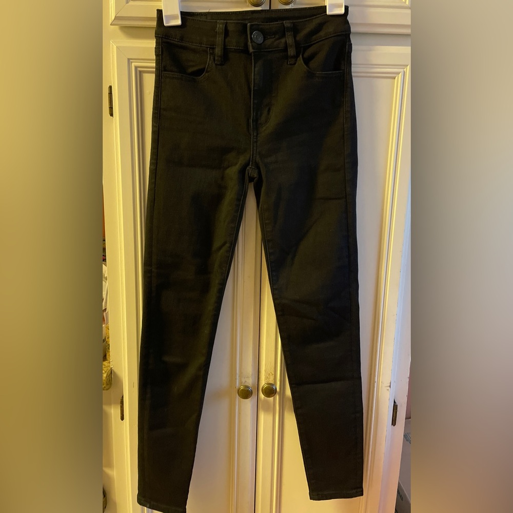 American Eagle Next Level High Rise Black Jeggings size 0 short length